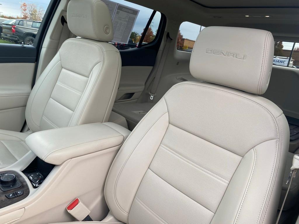 used 2023 GMC Acadia car, priced at $39,792