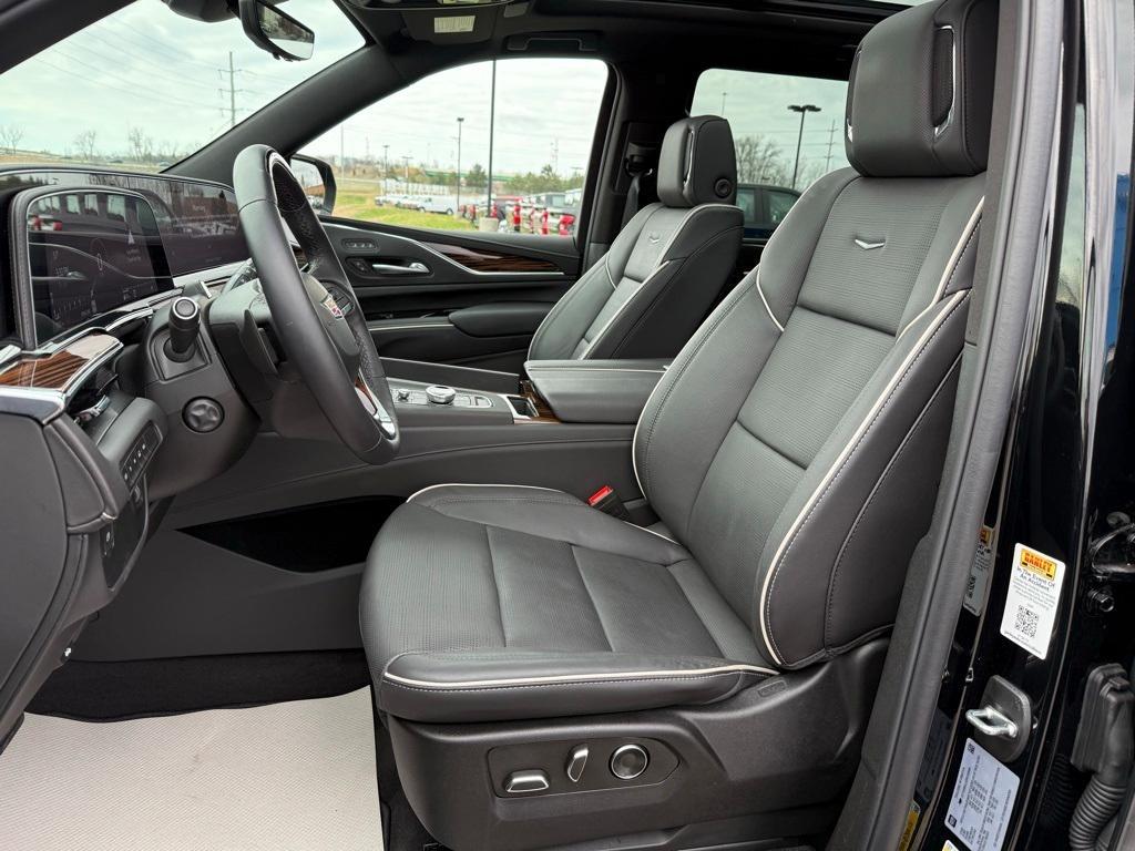 used 2024 Cadillac Escalade car, priced at $89,999