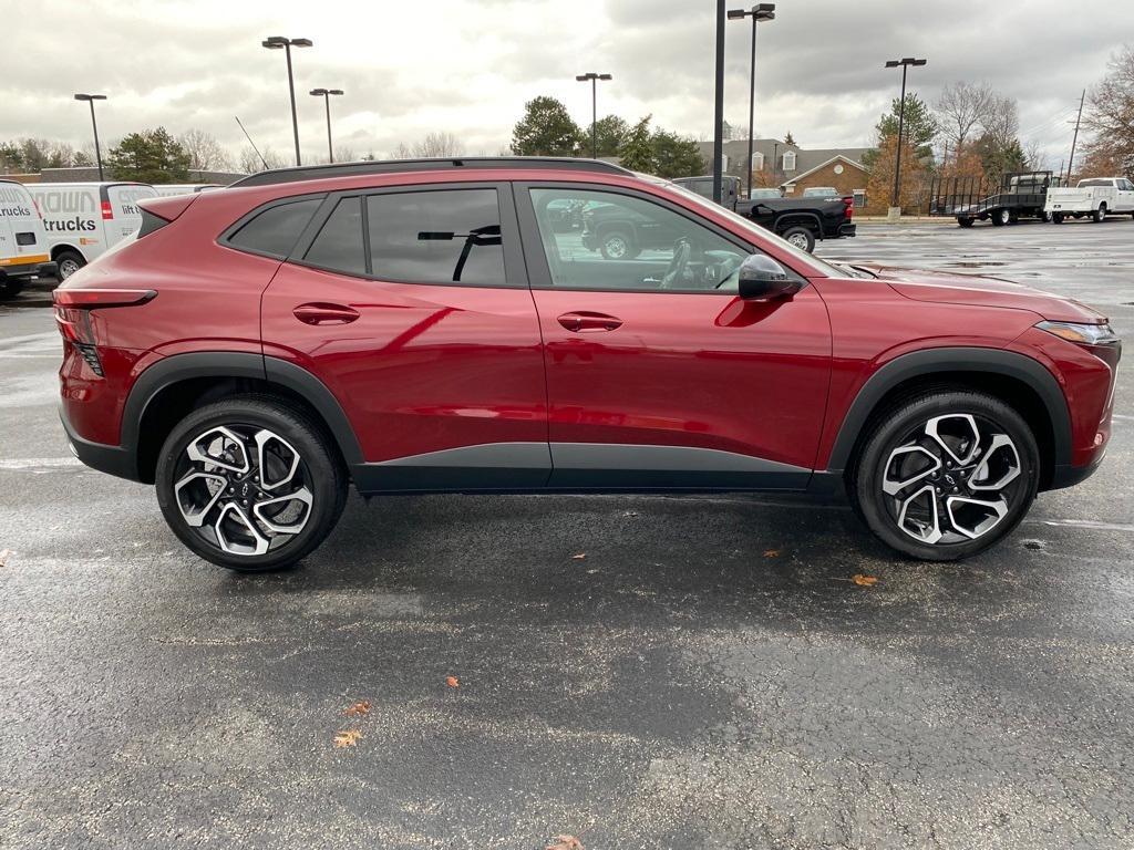 new 2025 Chevrolet Trax car, priced at $27,905