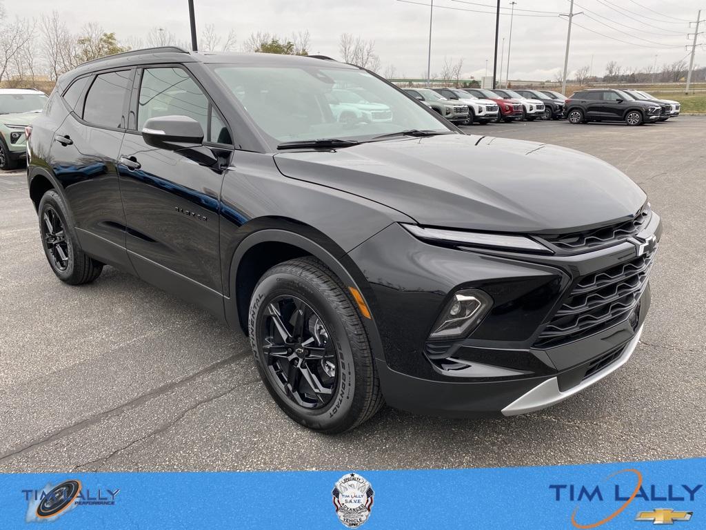 new 2025 Chevrolet Blazer car, priced at $43,390