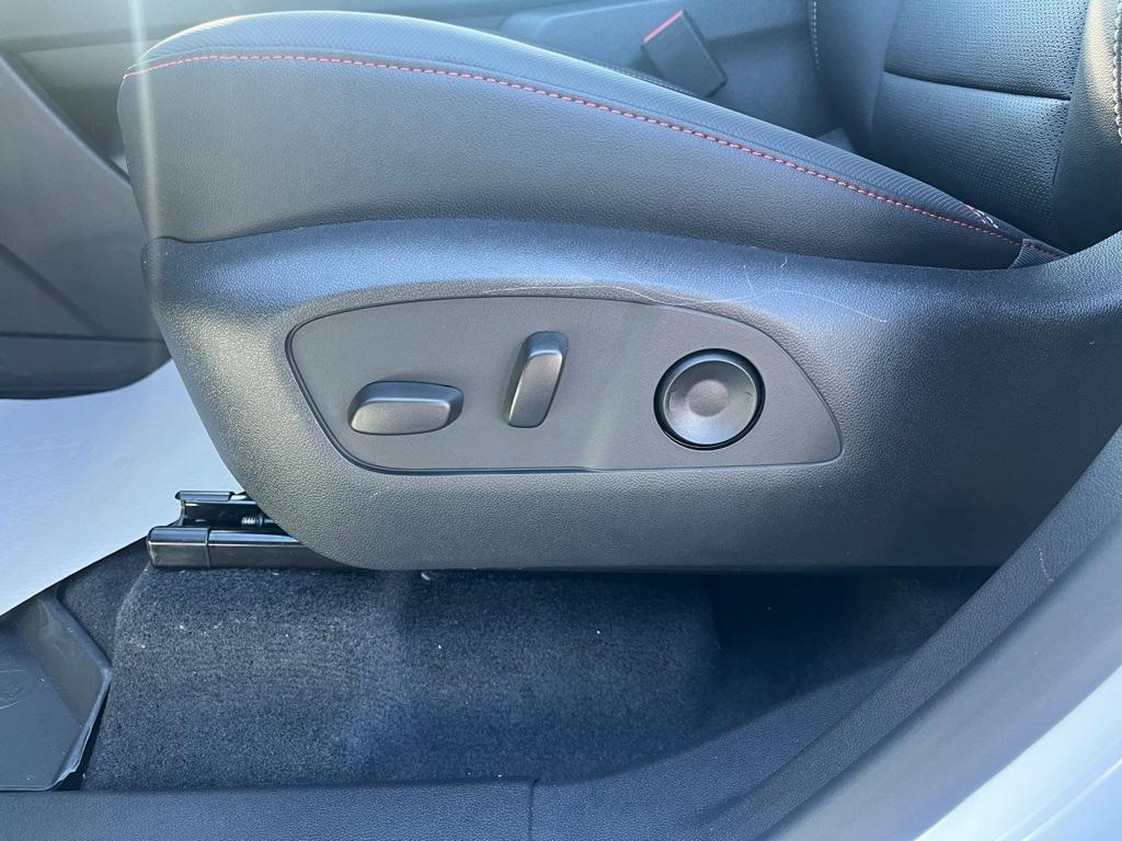 new 2026 Chevrolet Traverse car, priced at $55,335