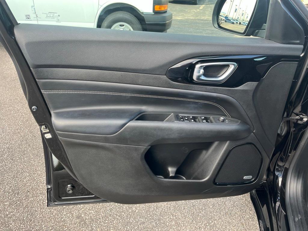 used 2022 Jeep Compass car, priced at $25,830