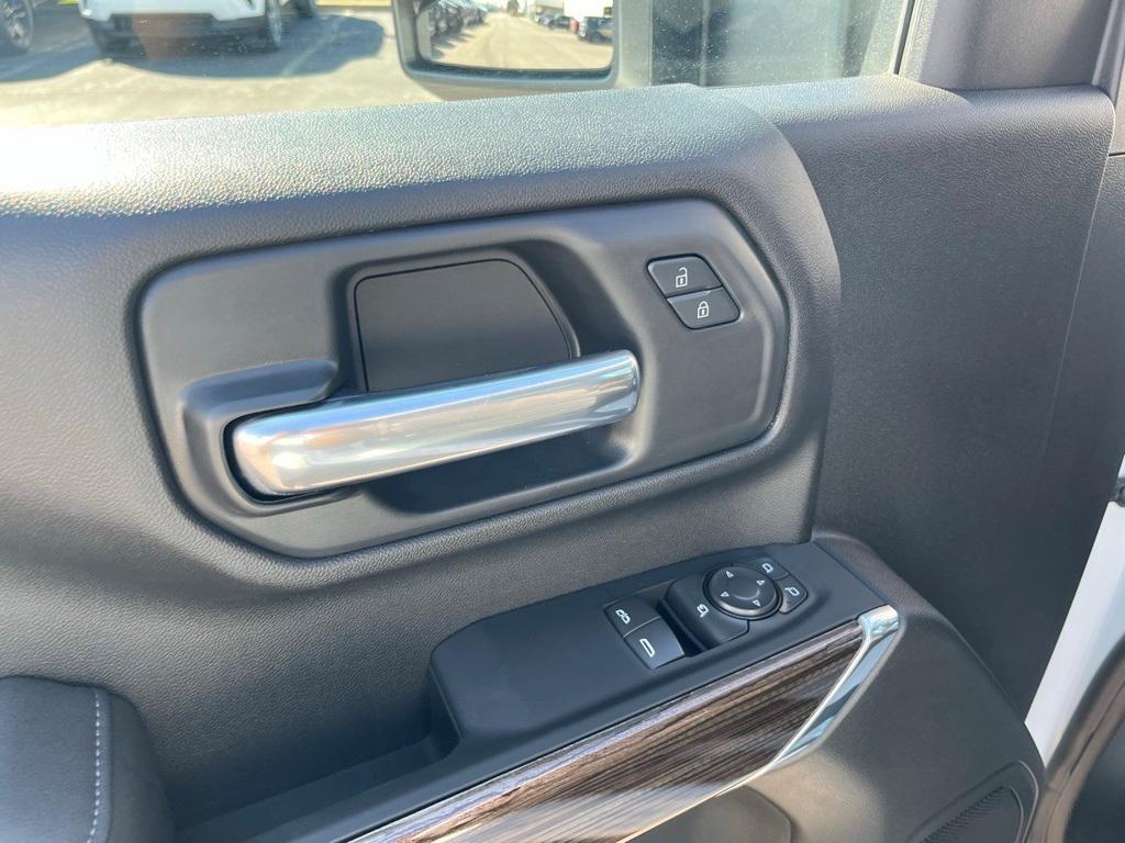 new 2026 Chevrolet Silverado 3500 car, priced at $68,565