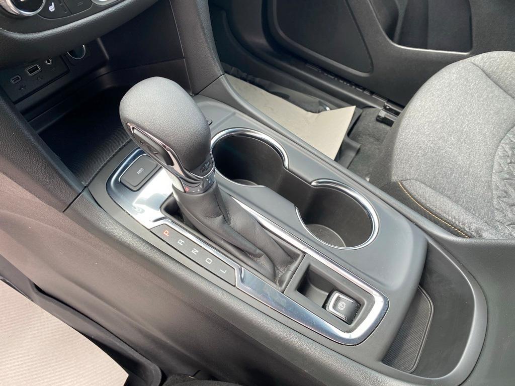 used 2022 Chevrolet Equinox car, priced at $22,808