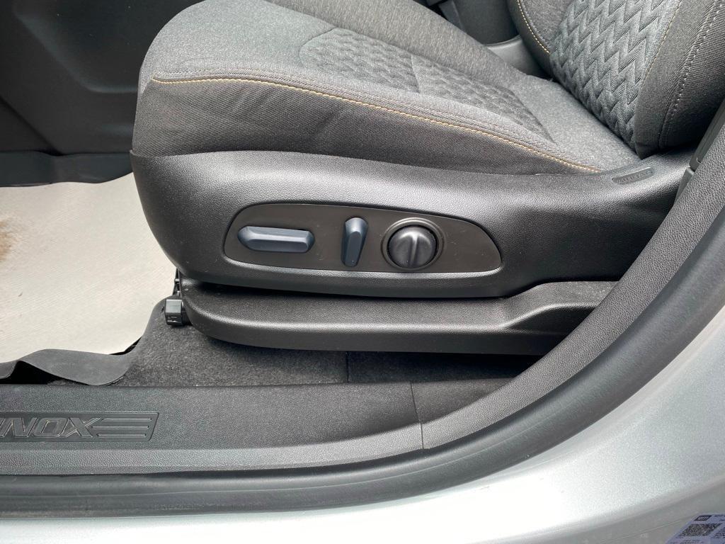 used 2022 Chevrolet Equinox car, priced at $22,808