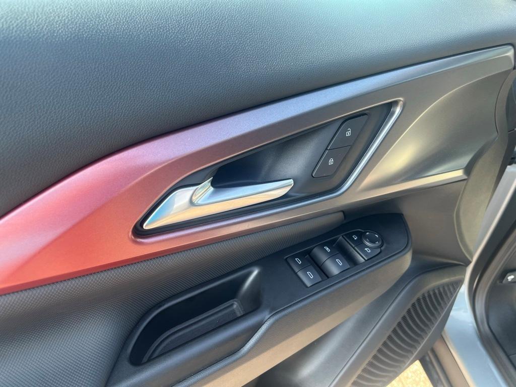 new 2025 Chevrolet Equinox EV car, priced at $41,495