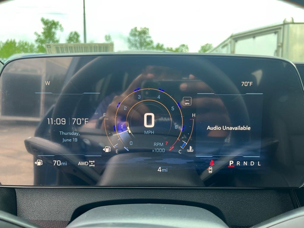 new 2025 Chevrolet Traverse car, priced at $50,455