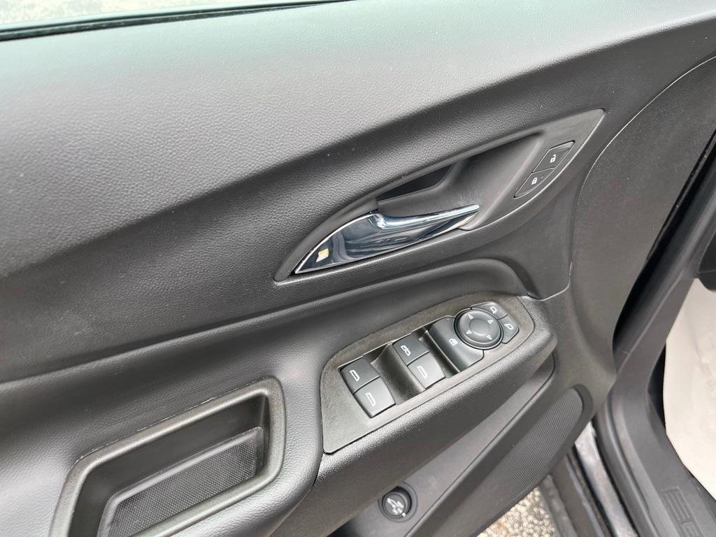 used 2023 Chevrolet Equinox car, priced at $21,463