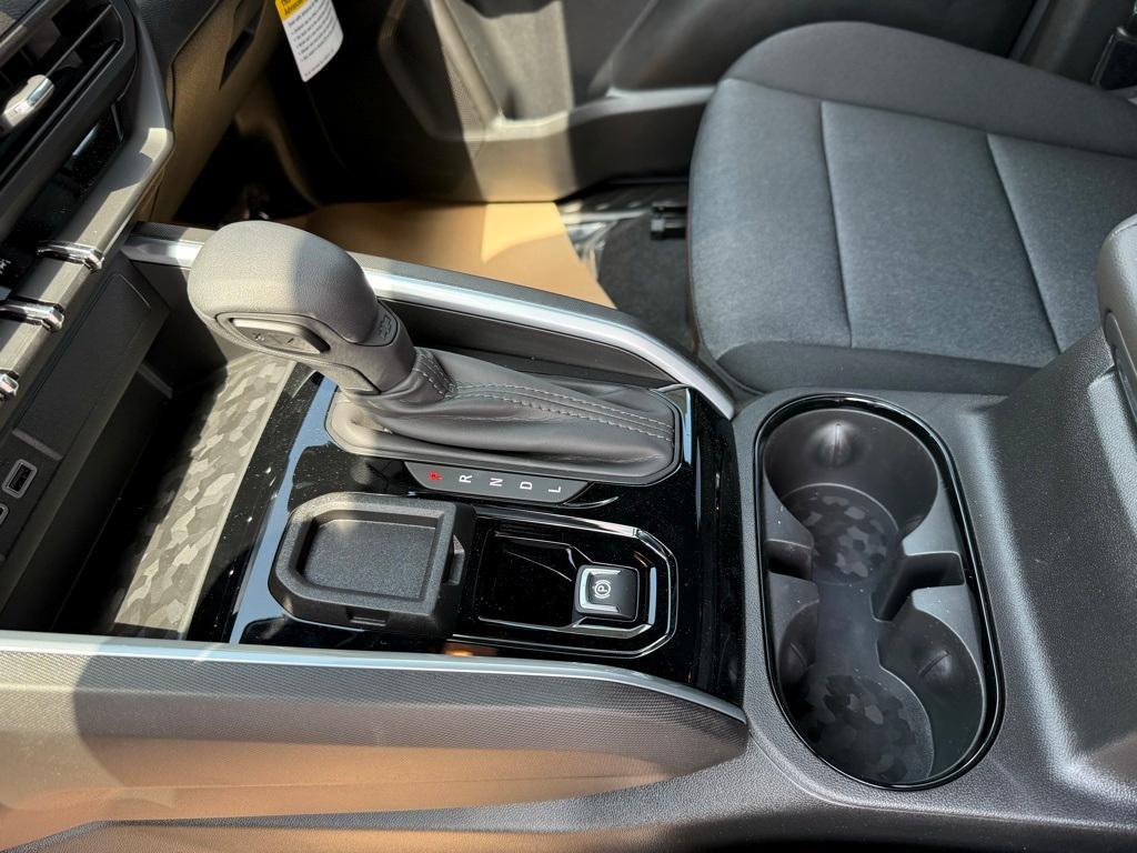 new 2025 Chevrolet Colorado car, priced at $33,595