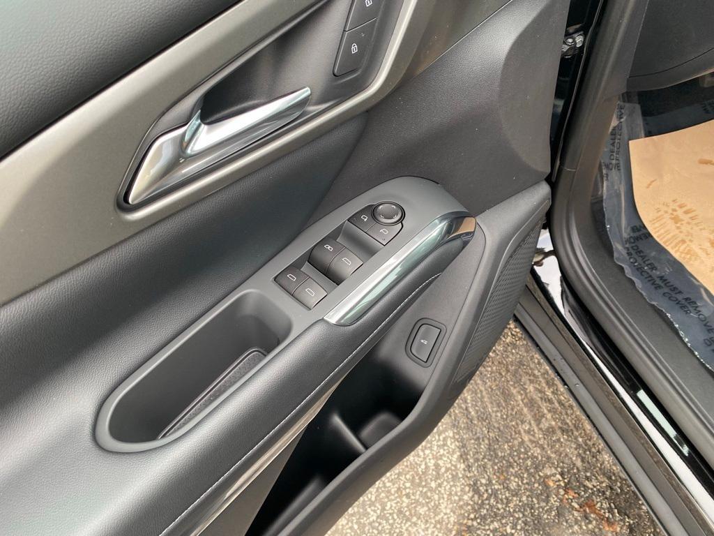 new 2026 Chevrolet Traverse car, priced at $44,695