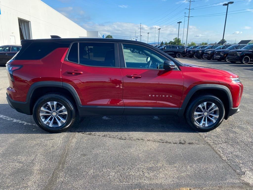 new 2026 Chevrolet Equinox car, priced at $35,330