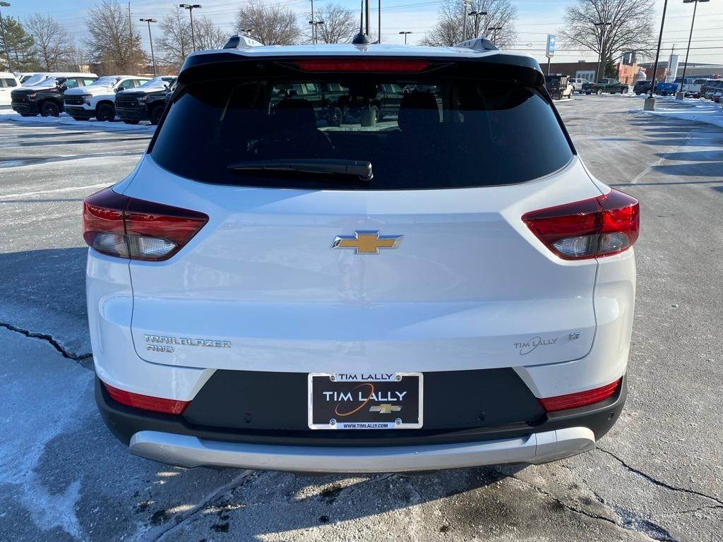 new 2025 Chevrolet TrailBlazer car, priced at $28,990