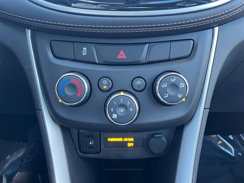 used 2022 Chevrolet Trax car, priced at $18,350