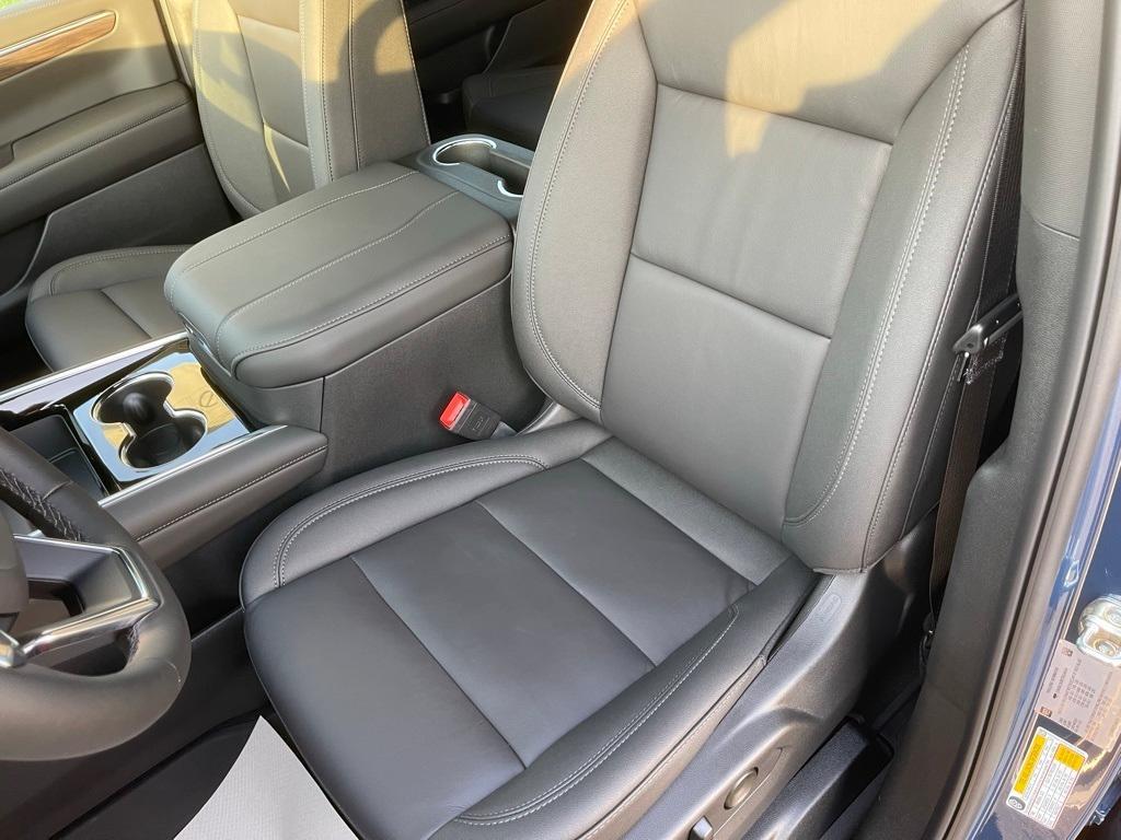 new 2026 Chevrolet Suburban car, priced at $78,865