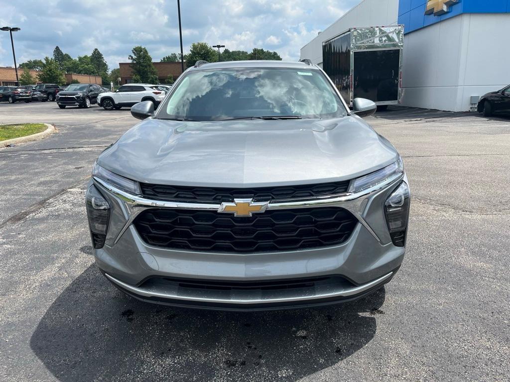 new 2025 Chevrolet Trax car, priced at $24,930