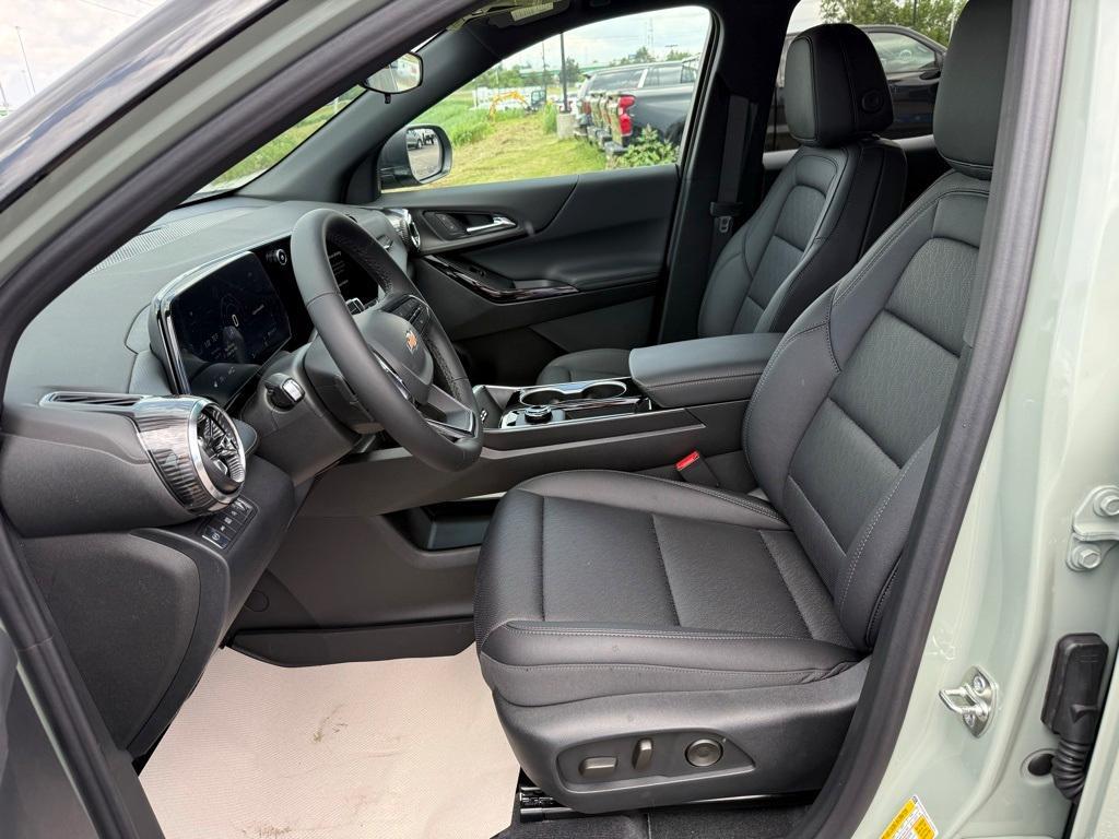 new 2026 Chevrolet Equinox car, priced at $34,930