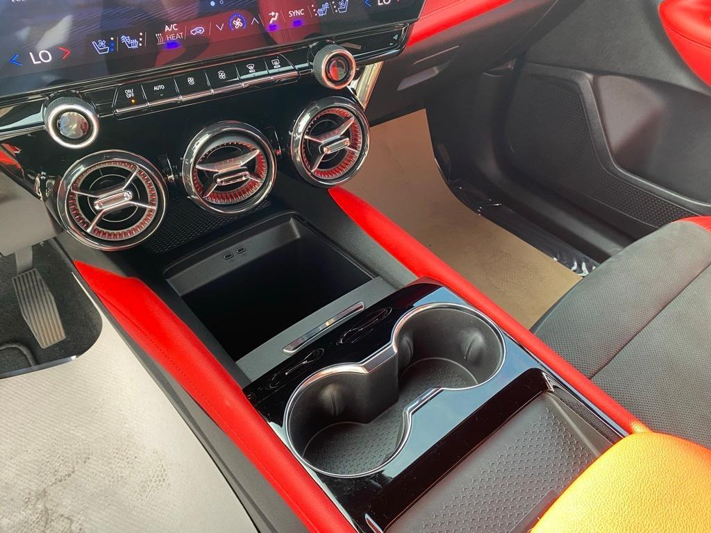 used 2024 Chevrolet Blazer EV car, priced at $27,289