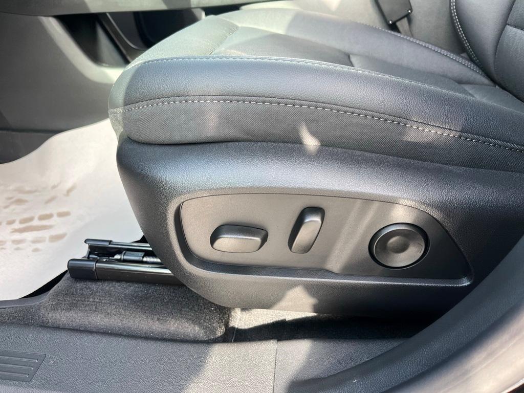 new 2026 Chevrolet Equinox car, priced at $36,515