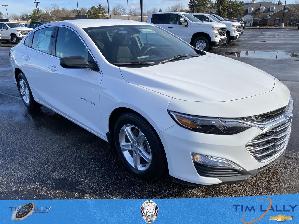 used 2020 Chevrolet Malibu car, priced at $18,699