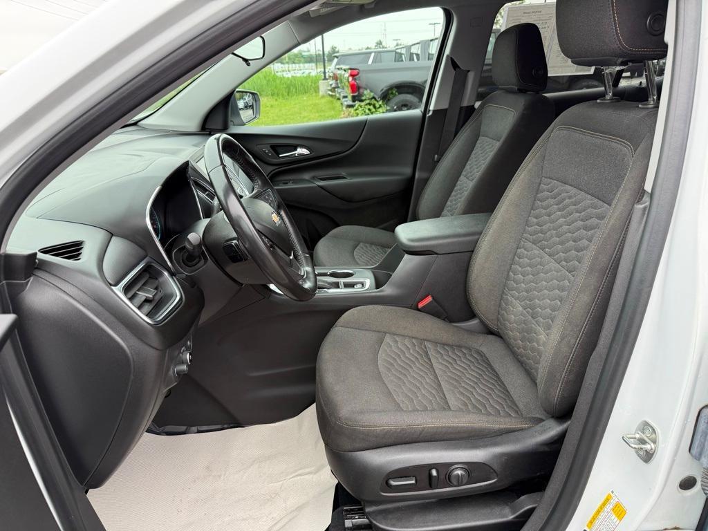 used 2021 Chevrolet Equinox car, priced at $19,976