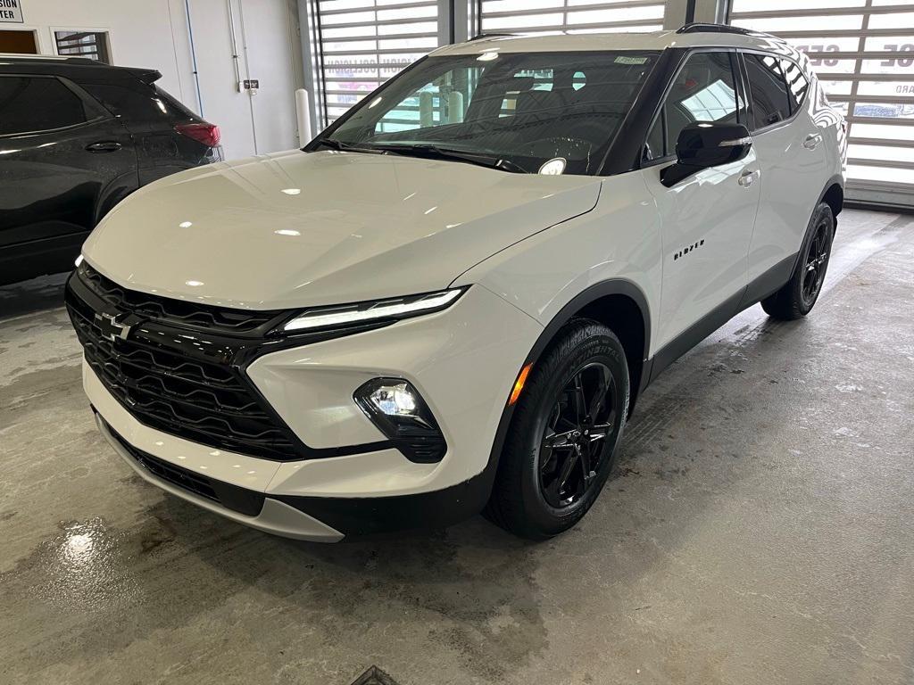 new 2025 Chevrolet Blazer car, priced at $46,995