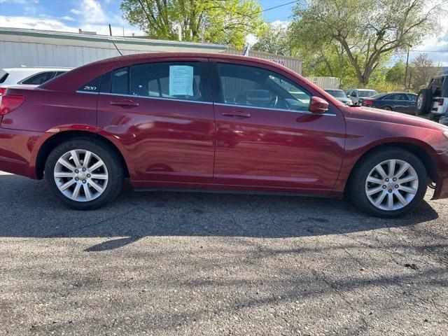 used 2014 Chrysler 200 car, priced at $6,995