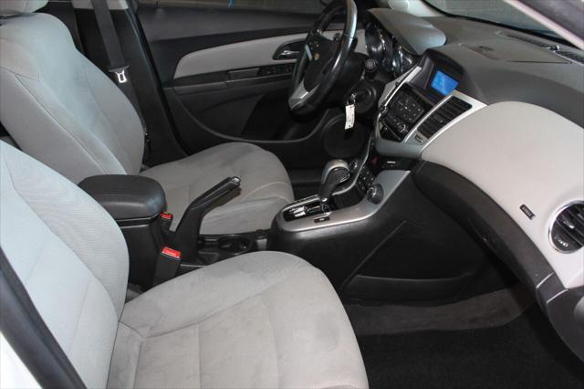 used 2013 Chevrolet Cruze car, priced at $7,295