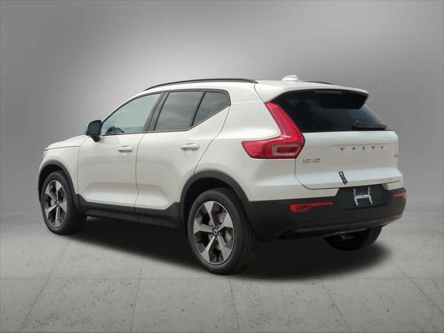 new 2025 Volvo XC40 car, priced at $46,421