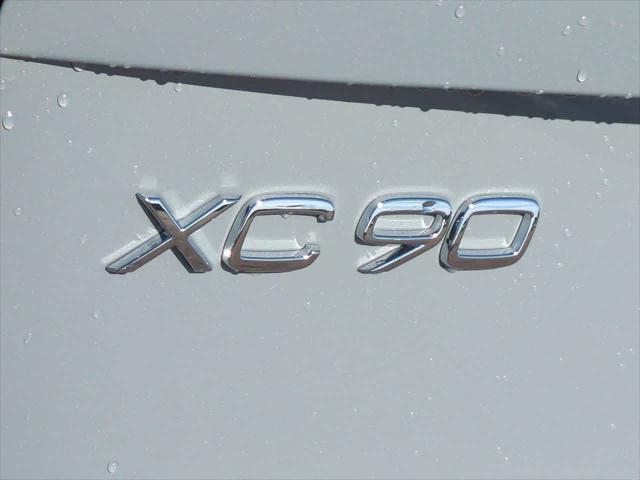 new 2026 Volvo XC90 Plug-In Hybrid car, priced at $81,875