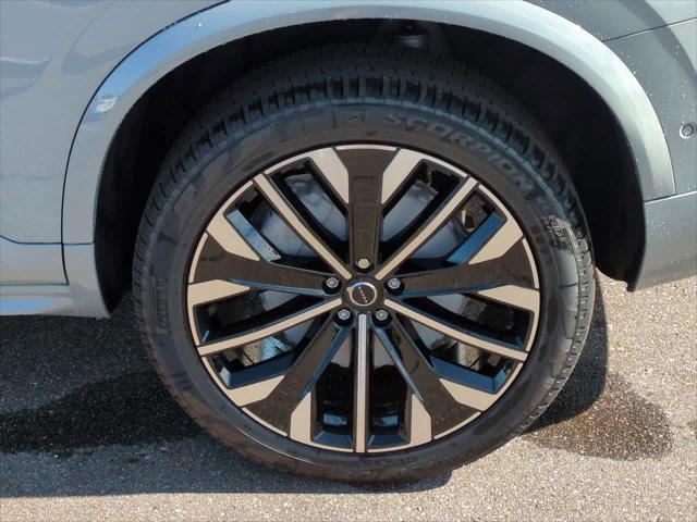 new 2026 Volvo XC90 Plug-In Hybrid car, priced at $81,875