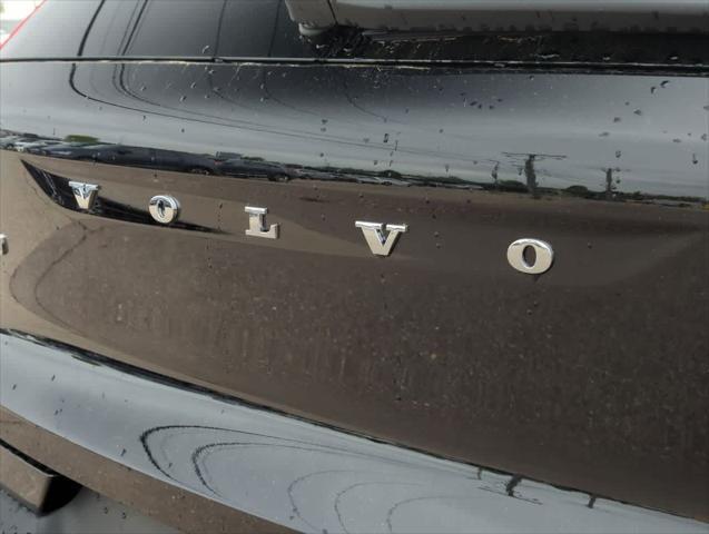 new 2025 Volvo XC40 car, priced at $52,235