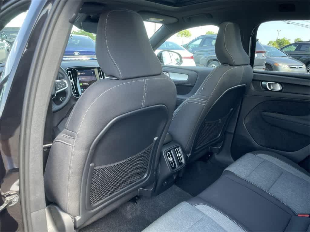 used 2025 Volvo XC40 car, priced at $32,271
