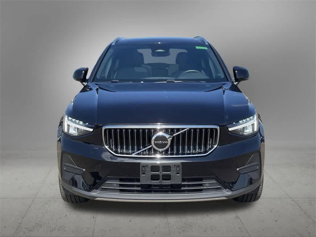 used 2025 Volvo XC40 car, priced at $32,271
