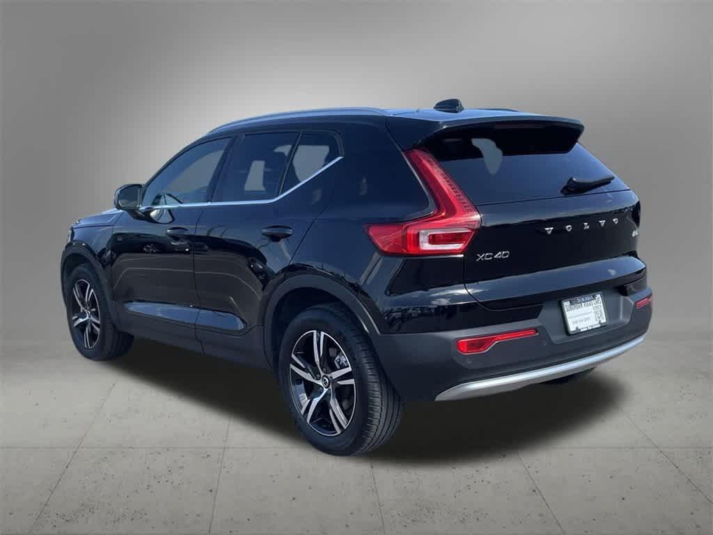 used 2025 Volvo XC40 car, priced at $32,271