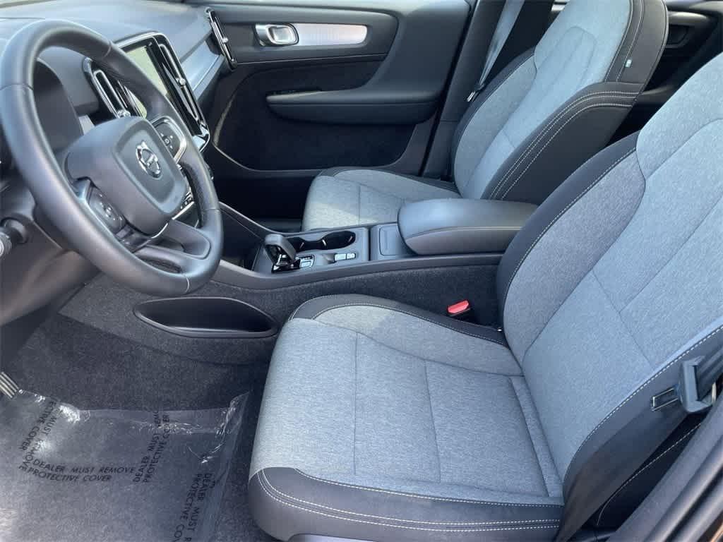 used 2025 Volvo XC40 car, priced at $32,271