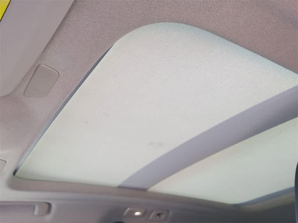 new 2025 Volvo XC40 car, priced at $43,841