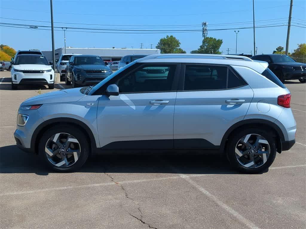 used 2021 Hyundai Venue car, priced at $13,477