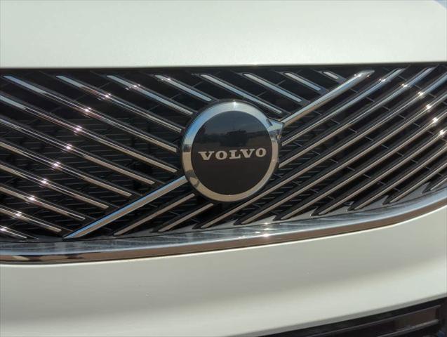 new 2025 Volvo XC90 car, priced at $62,145