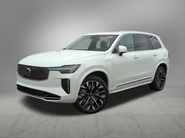 new 2025 Volvo XC90 Plug-In Hybrid car, priced at $78,805