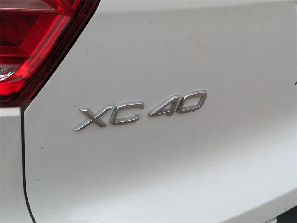 used 2023 Volvo XC40 car, priced at $30,977