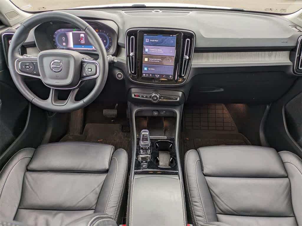 used 2023 Volvo XC40 car, priced at $30,977