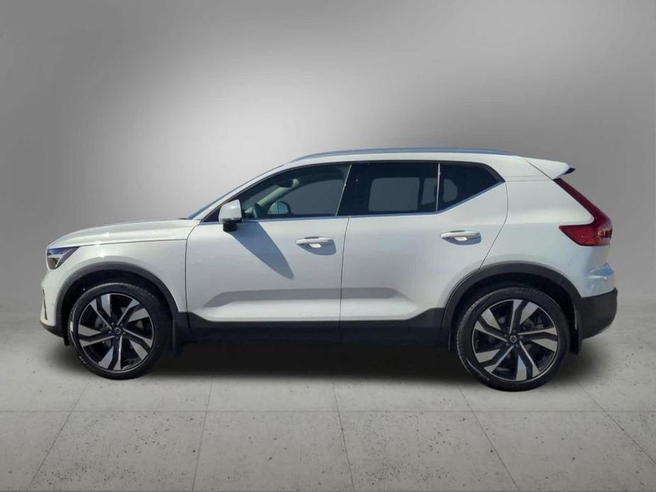 new 2024 Volvo XC40 car, priced at $48,743