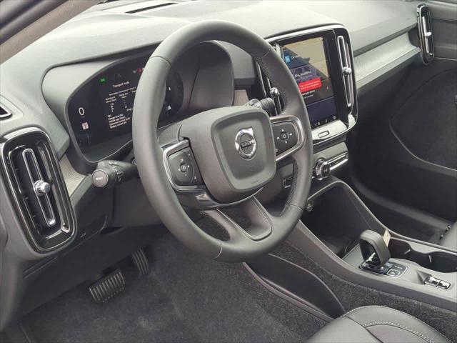 new 2025 Volvo XC40 car, priced at $46,485