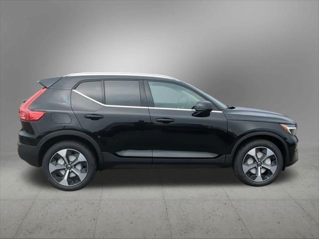 new 2025 Volvo XC40 car, priced at $46,485