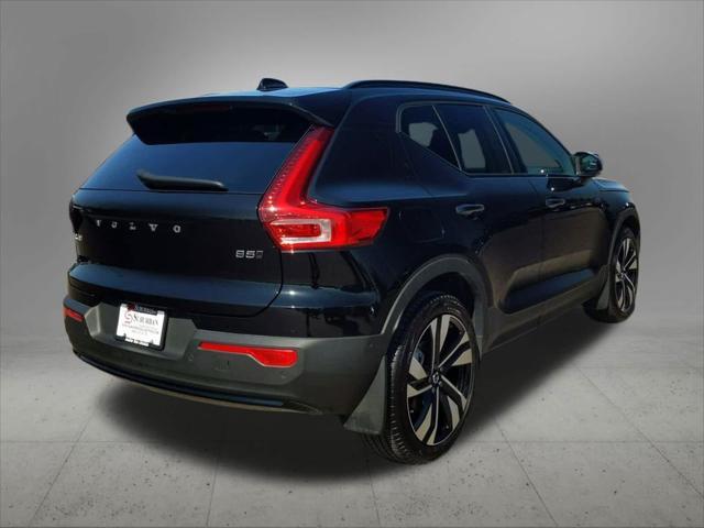 new 2024 Volvo XC40 car, priced at $44,900