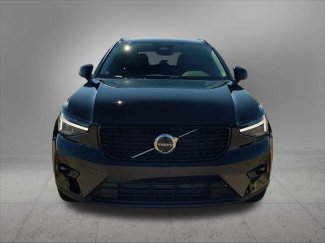 new 2024 Volvo XC40 car, priced at $44,900