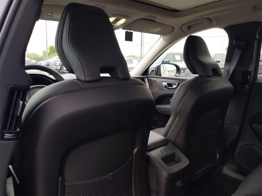 new 2025 Volvo XC60 Plug-In Hybrid car, priced at $67,800