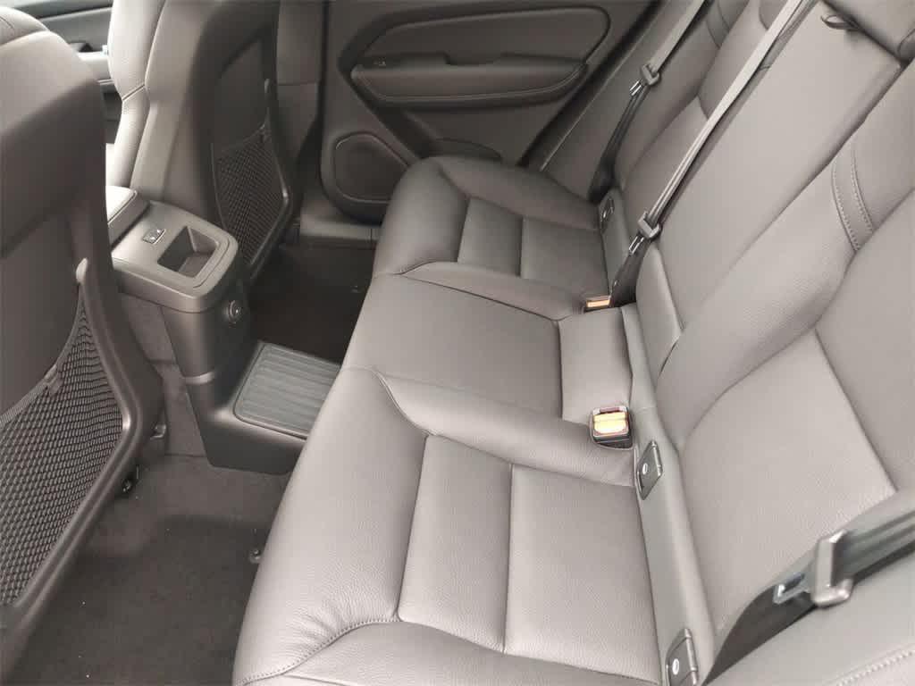 new 2025 Volvo XC60 Plug-In Hybrid car, priced at $67,800