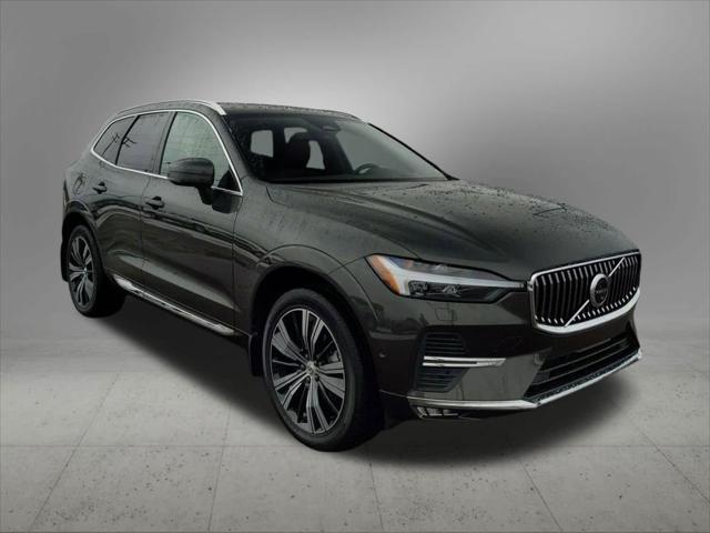 used 2022 Volvo XC60 car, priced at $36,389