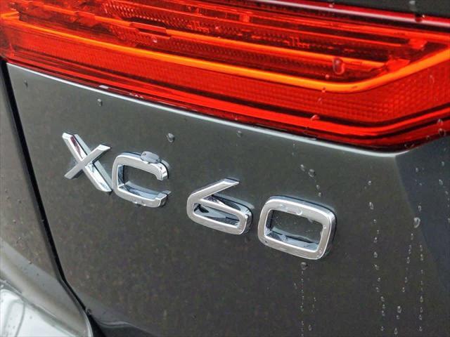 used 2022 Volvo XC60 car, priced at $36,389